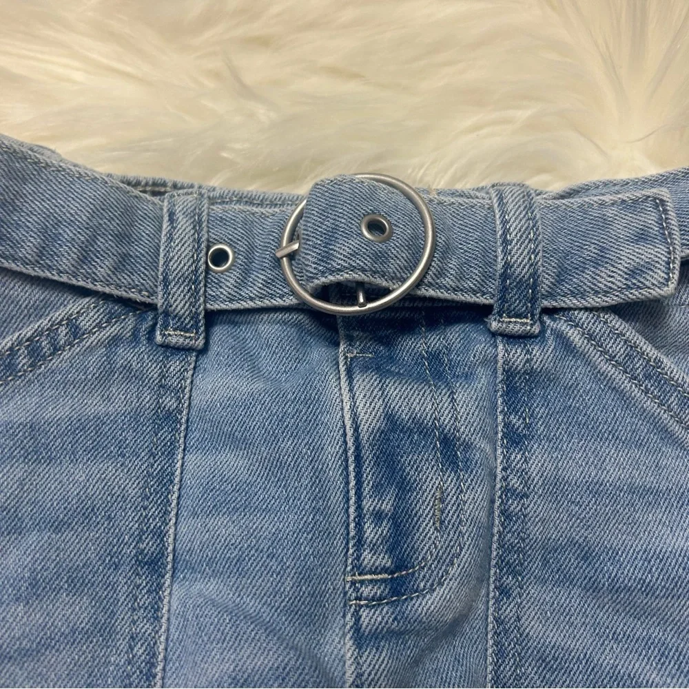 Size 10 Girls Justice Denim Skort with Belt E2
